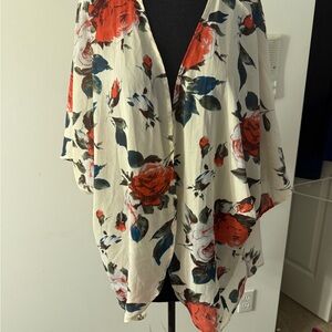 Elegant Floral Kimono with Red and Black